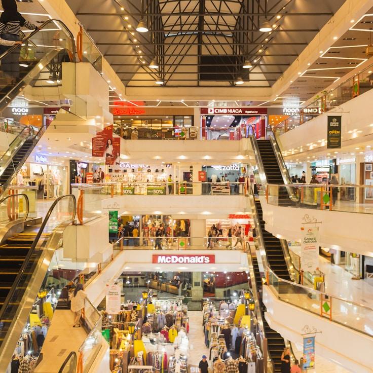 Family-friendly shopping and daily life in Switzerland